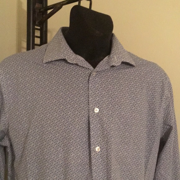 Dress shirt - Picture 1 of 4